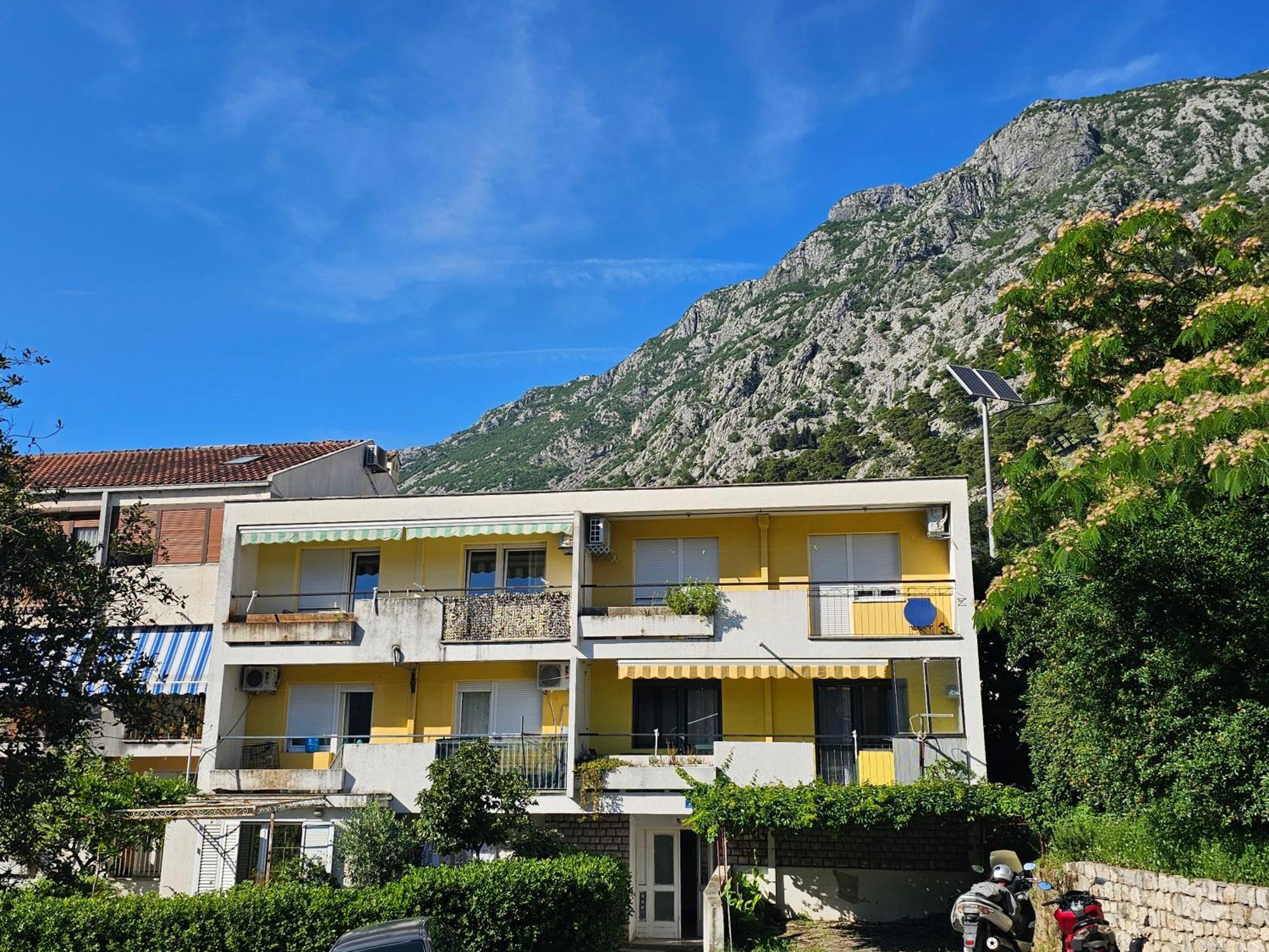 Apartment Luka Cattaro Esterno foto